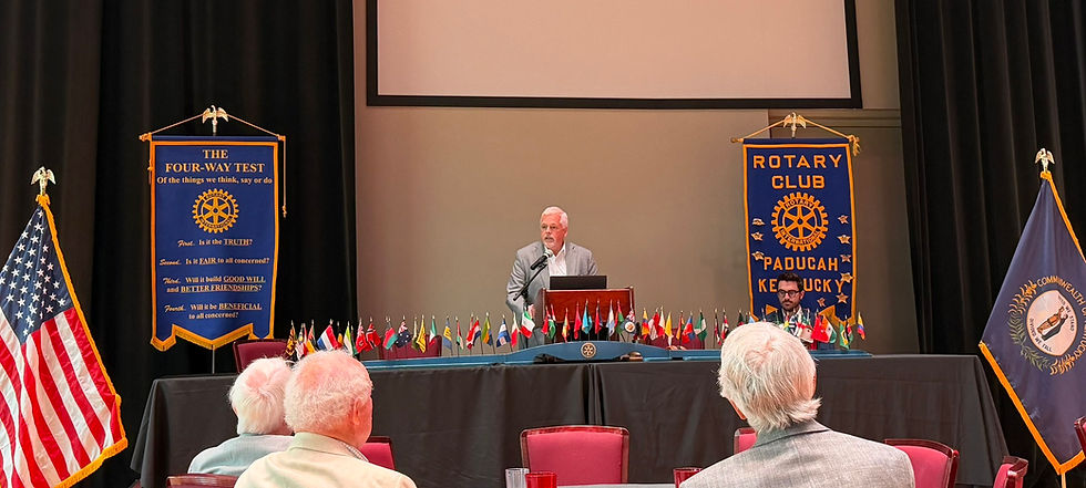 CFSB Chairman and CEO Michael Radcliffe speaks to members of the Rotary Club of Paducah about the benefits, challenges and continued importance of community banks. Radcliffe was invited by CFSB Investments’ Riley Solomon, current president of the Rotary Club of Paducah.